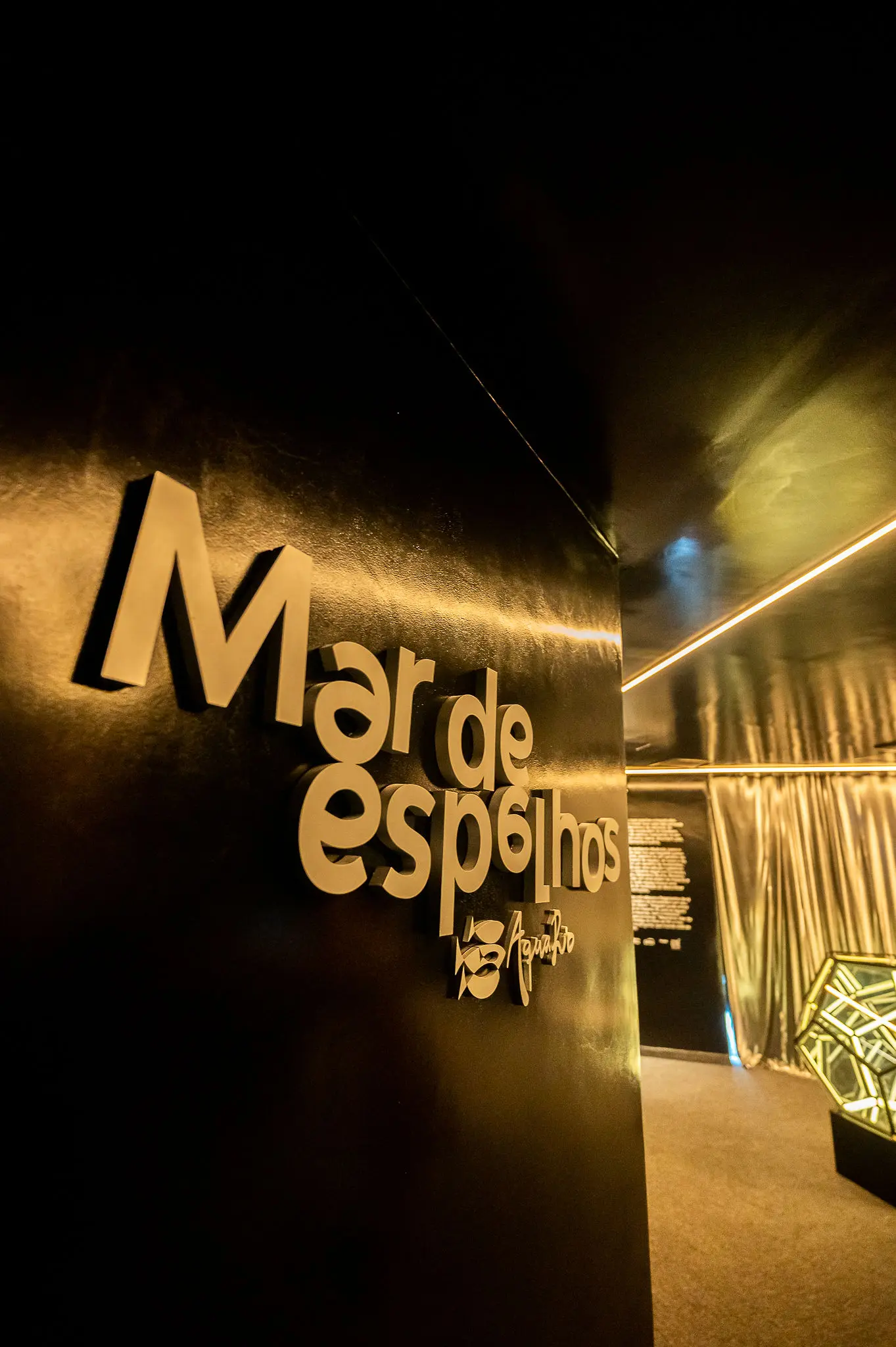 Mar das Espelhos